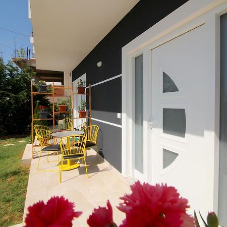 Alis Apartments Саранда Екстер'єр фото