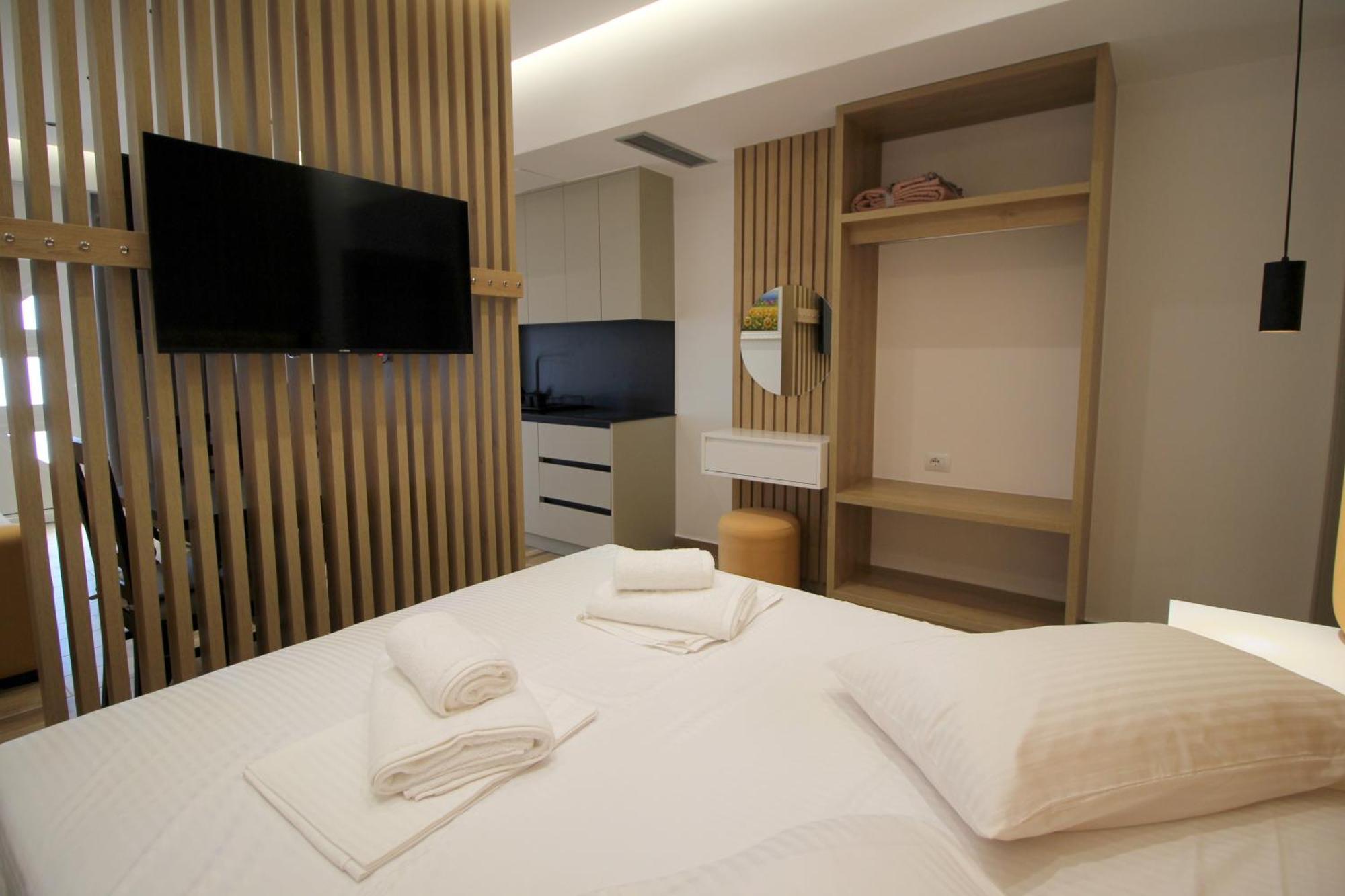 Alis Apartments Саранда Екстер'єр фото